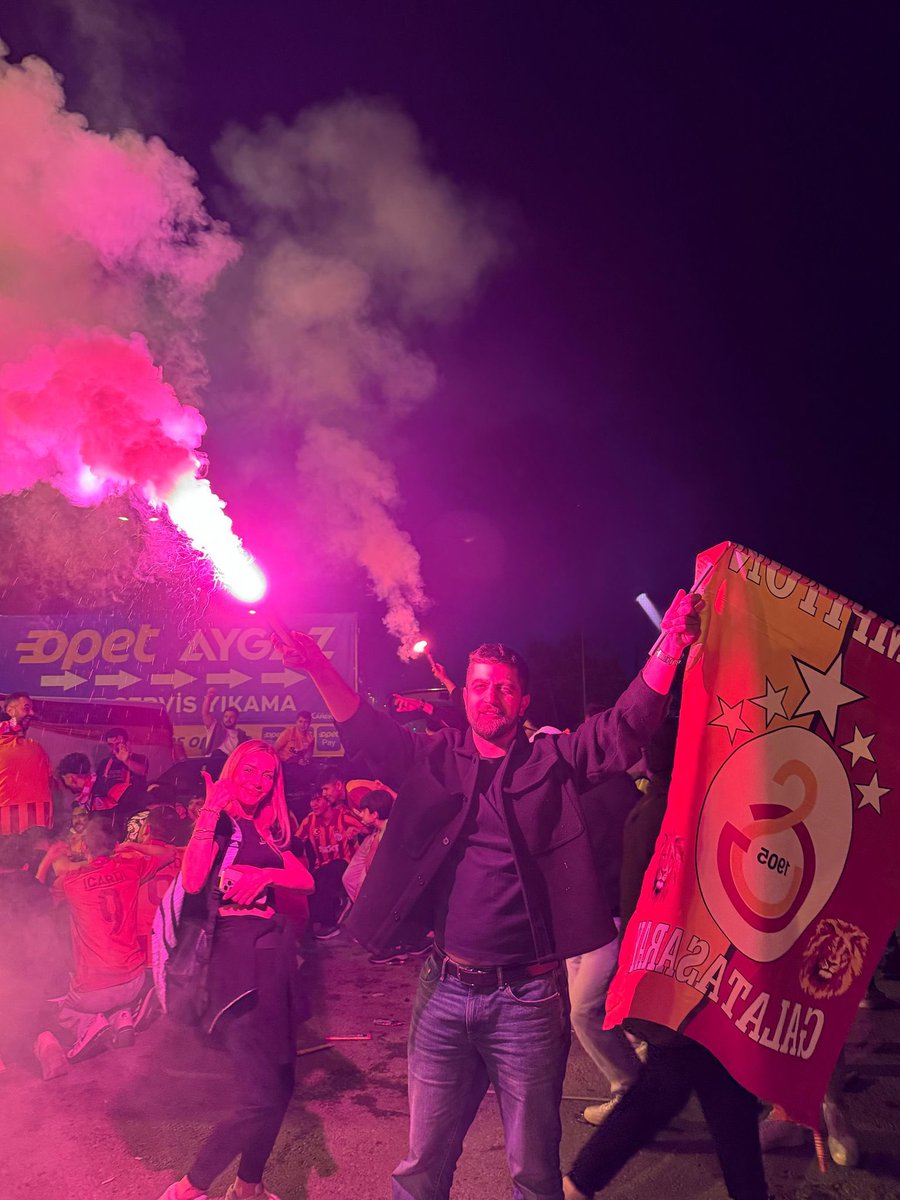 hakanbilginn's tweet photo. #SAMPİYON #sampiyongalatasaray https://t.co/qwvIB9d9Cd