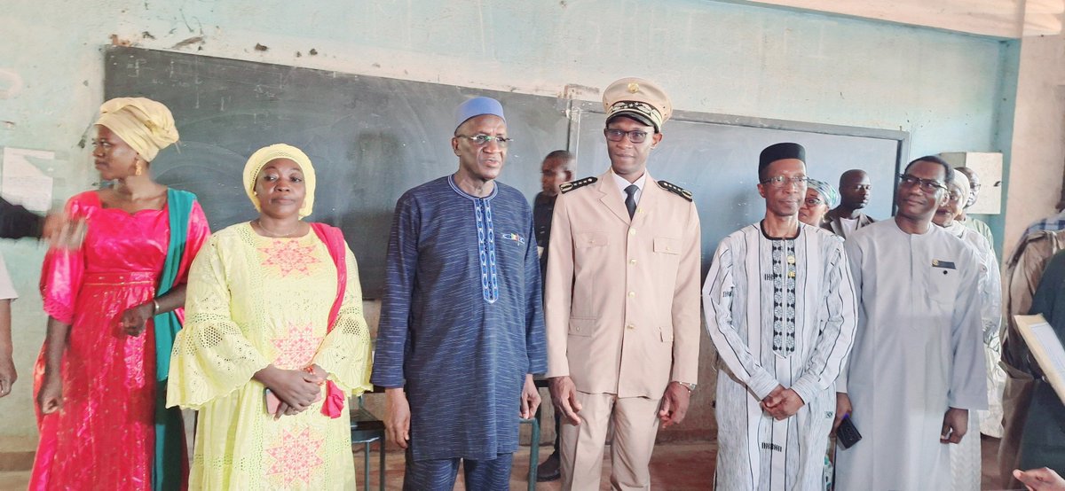 Malijetactu's tweet image. Lancement national des épreuves du CAP 2025 par le Ministre de l’Éducation malijet.com/education_et_f… #malijet #Lancement #national #épreuves #CAP #Ministre #Éducation #Mali #examen