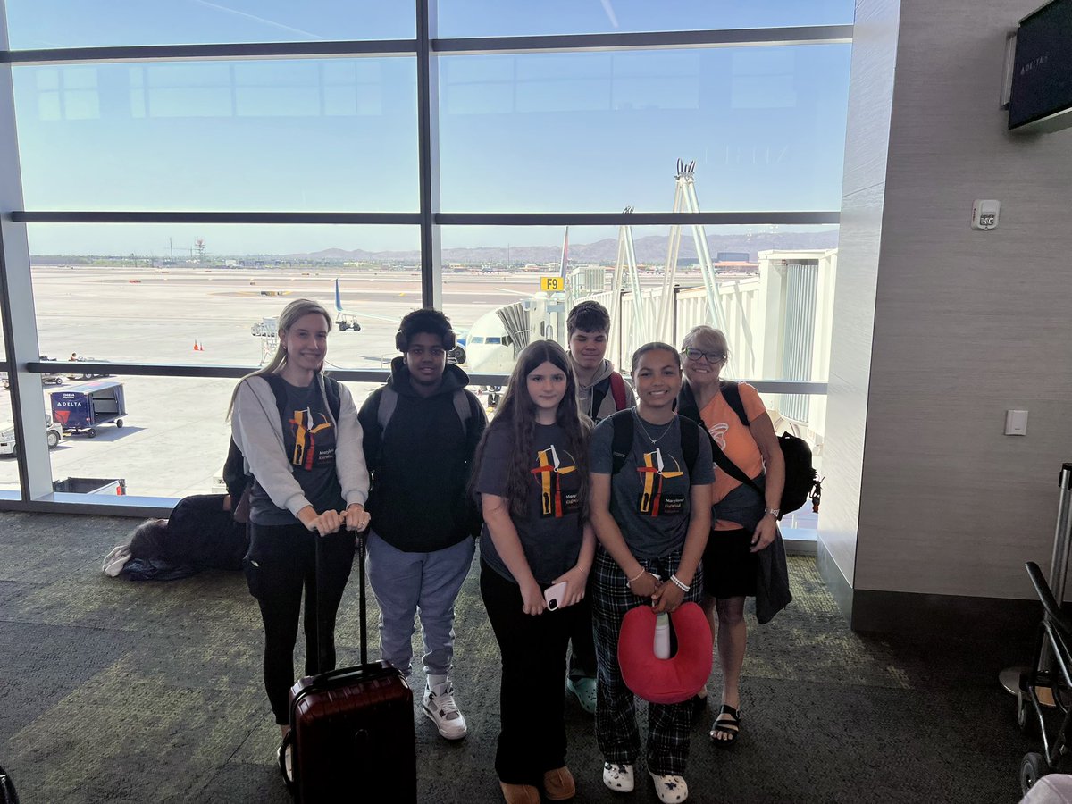 OgleRams's tweet image. Samuel Ogle Middle School is representing @pgcps all the way in Phoenix, Arizona at the World KidWind Challenge! Go Rams 🐏! #mea #kidwindchallenge
