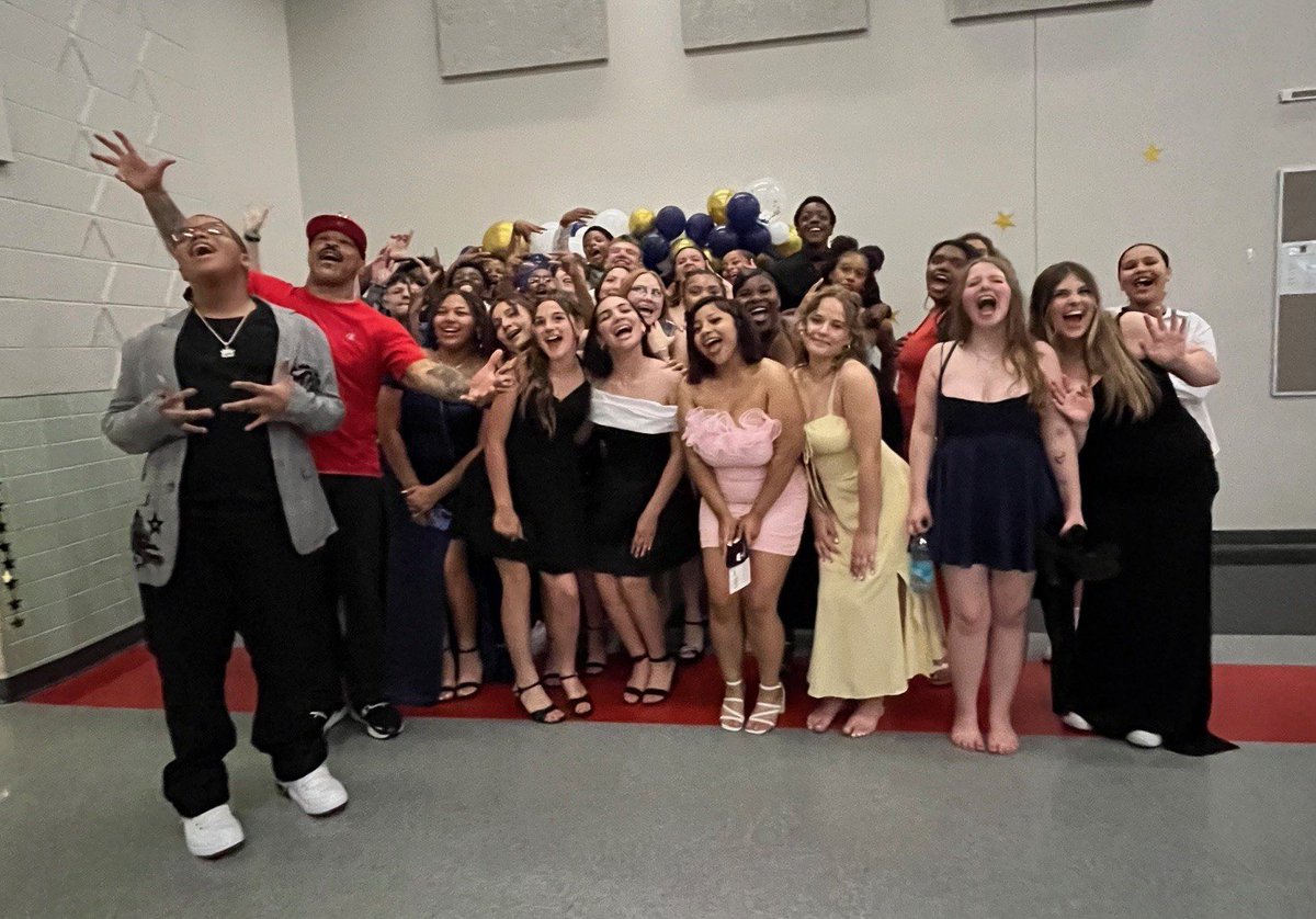 OPS Morton Middle (@ops_morton) on Twitter photo A great time was had by our 8th graders as they danced the night away under the stars. They didn't want to leave! Thank you <a href="/houstonassassin/">Houston Alexander</a> for providing the music and a great time for our Panthers! 🎶 A great time was had by our 8th graders as they danced the night away under the stars. They didn't want to leave! Thank you <a href="/houstonassassin/">Houston Alexander</a> for providing the music and a great time for our Panthers! 🎶