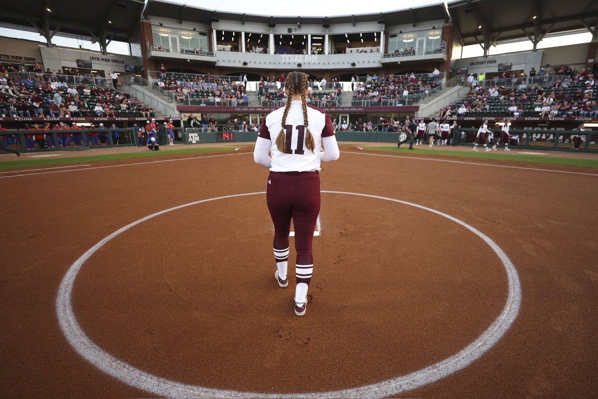 Emiley Kennedy tweet media