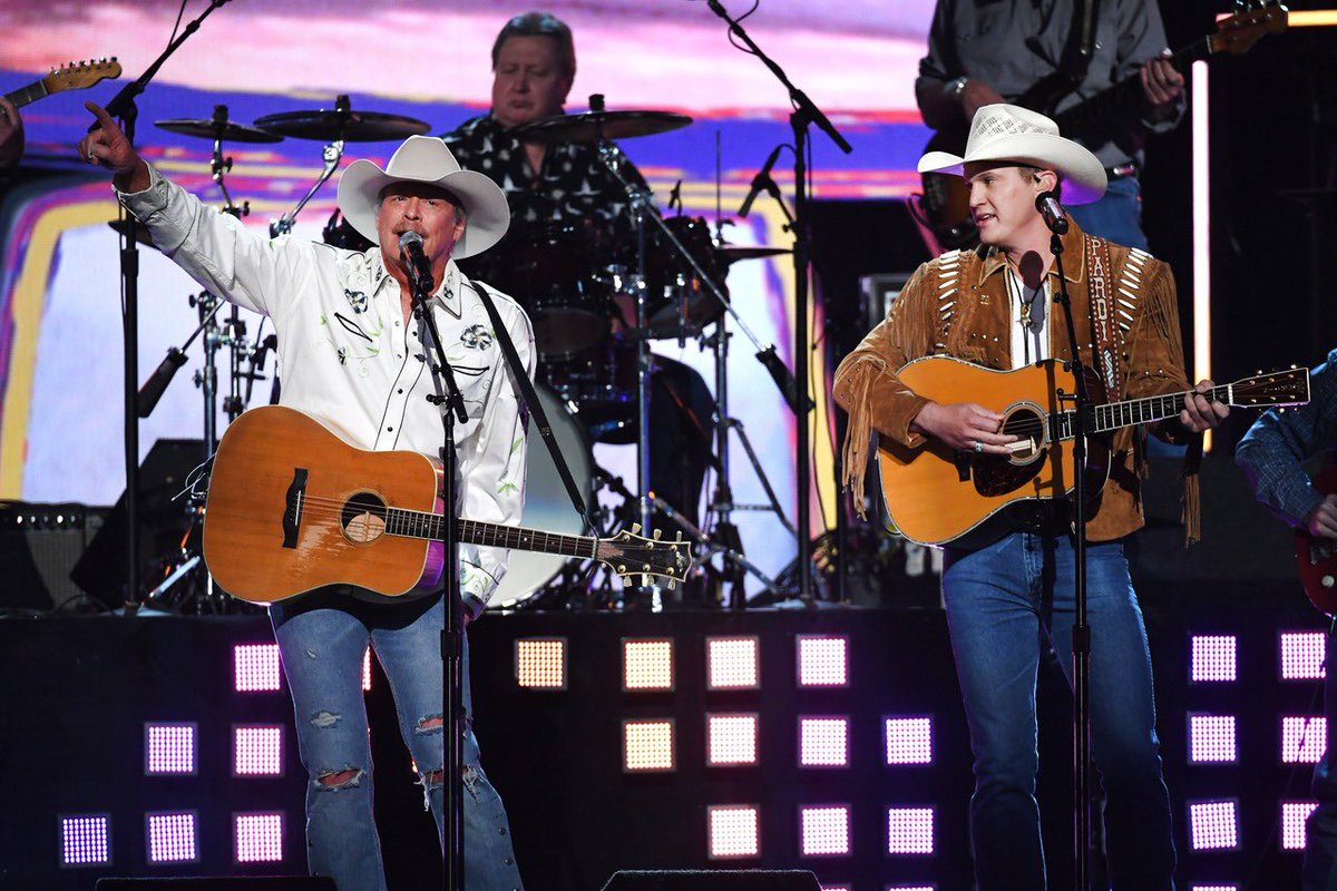 Offi_Jackson66's tweet photo. #TBT to a few of Alan's @ACMawards memories in honor of #ACM60. Don't forget to tune in TONIGHT at 8pm ET | 5pm PT on @PrimeVideo as we celebrate 60 years and watch his special performance here:
https://t.co/51nsffYdeb! https://t.co/1qZbbu7lpz