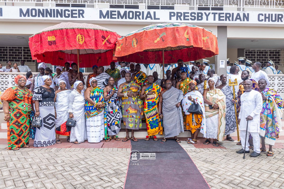 BogyaweMedia's tweet photo. Photos from the Thanksgiving service in Akosombo, where the Overlord of Akwamu joined the Deputy Finance Minister and other government officials in a moment of praise.
#Akwamu #AkosomboService #Thanksgiving #RoyalPresence #Gratitude #LeadershipInFaith #highlight #follower https://t.co/CeVxj14LaL