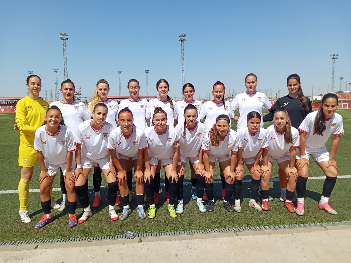 Sevilla FC Femenino (@sevillafc_fem) on Twitter photo CANTERA | Gran victoria para las cadetes de <a href="/Pinedamister/">Manolo Pineda</a> en un nuevo encuentro de la 1ª Andaluza Femenina Cadete disputado en casa:
#SevillaFCFem Cadete ⚪️🔴 6-0 CDEF José Santacruz
⚽️ Ariadna (3), Noelia, Sofía y Ángela. 💪🏻
#CanteraSevillaFC CANTERA | Gran victoria para las cadetes de <a href="/Pinedamister/">Manolo Pineda</a> en un nuevo encuentro de la 1ª Andaluza Femenina Cadete disputado en casa:
#SevillaFCFem Cadete ⚪️🔴 6-0 CDEF José Santacruz
⚽️ Ariadna (3), Noelia, Sofía y Ángela. 💪🏻
#CanteraSevillaFC