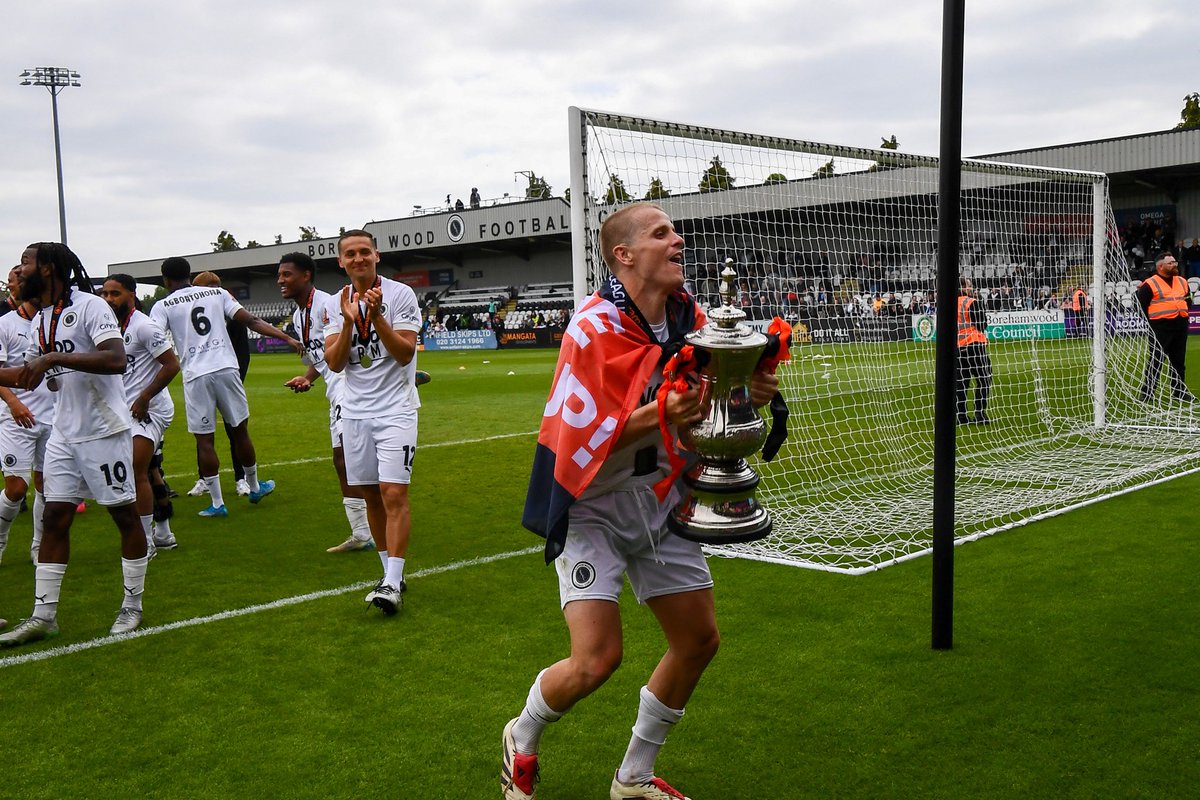 T_whelan95's tweet photo. Promoted 🙌🏼 @BOREHAM_WOODFC https://t.co/NJOdNnVtp3