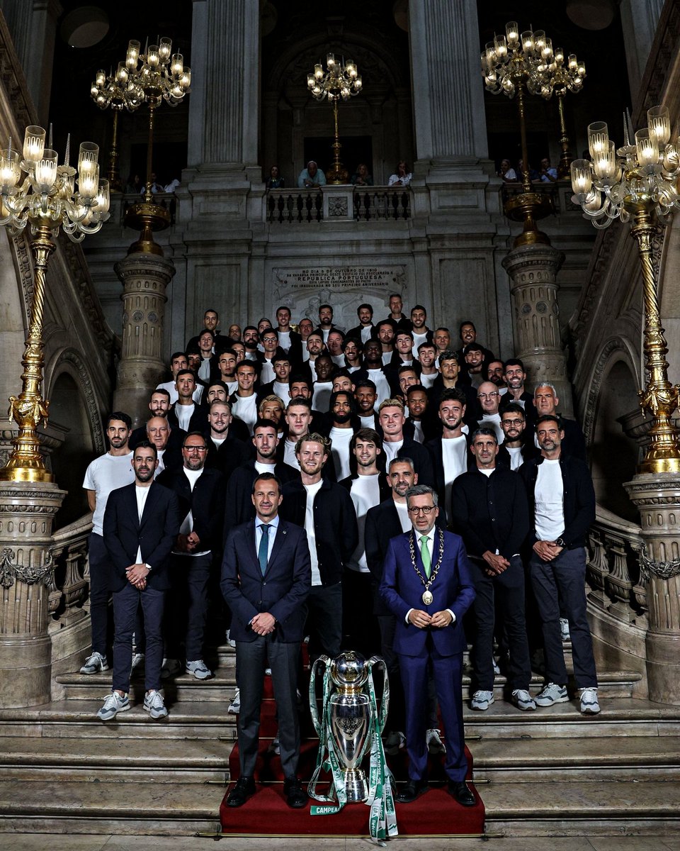 Eis a foto dos bicampeões nacionais 🏆🏆