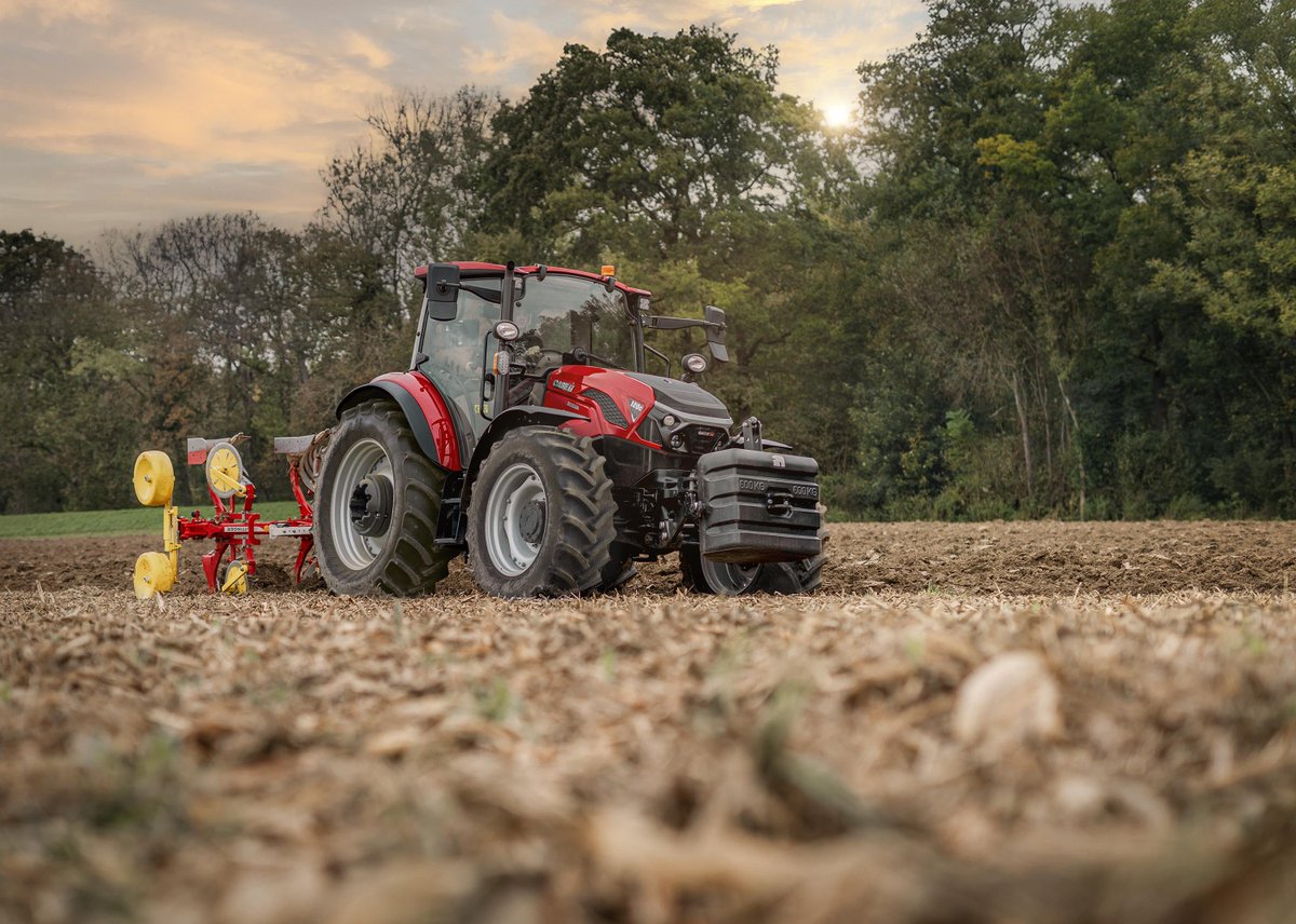 New <a href="/Case_IH/">Case_IH</a> Farmall C: more performance, features and choice ow.ly/LuWO50VVaWF