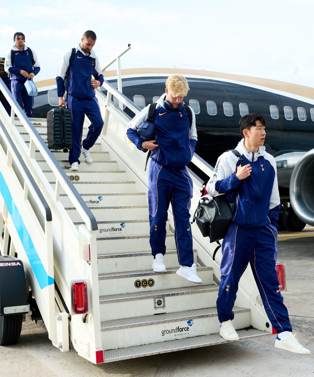 EuropaLeague's tweet image. Touching down 📍

#UELfinal