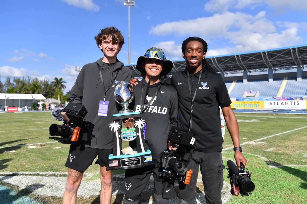 Daniel Ibalio (@dibalio) on Twitter photo BIG Opportunity for <a href="/vidsbyschwab/">Justin Schwab</a> and BUFFALO.
He has been nominated as a finalist in the 2025 SAVVY Awards
<a href="/CSVA/">CSVA</a> AND <a href="/SVGCollege/">SVG College</a> Sports Media Awards in association with NACDA.
Grateful to be working with a STUDENT like Justin Schwab ๐ค ๐ฅ
#UBhornsUP BIG Opportunity for <a href="/vidsbyschwab/">Justin Schwab</a> and BUFFALO.
He has been nominated as a finalist in the 2025 SAVVY Awards
<a href="/CSVA/">CSVA</a> AND <a href="/SVGCollege/">SVG College</a> Sports Media Awards in association with NACDA.
Grateful to be working with a STUDENT like Justin Schwab ๐ค ๐ฅ
#UBhornsUP