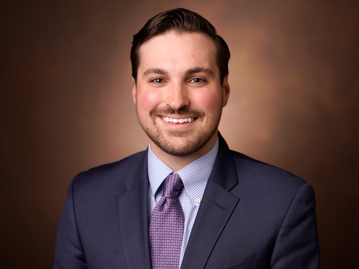 UAB Neurosurgery (@neurosurgeryuab) on Twitter photo 👏 Congrats to <a href="/andrewthale3/">Andrew T. Hale, MD, PhD</a>—selected for the <a href="/SNS_Neurosurg/">Society of Neurological Surgeons</a> Neurosurgeon Scientist Training Program!
🔗 bit.ly/3F4UbPm 👏 Congrats to <a href="/andrewthale3/">Andrew T. Hale, MD, PhD</a>—selected for the <a href="/SNS_Neurosurg/">Society of Neurological Surgeons</a> Neurosurgeon Scientist Training Program!
🔗 bit.ly/3F4UbPm