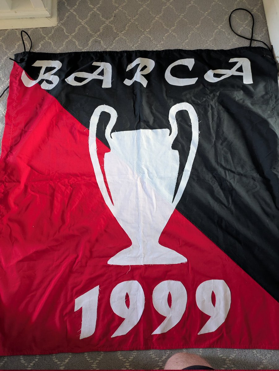 Hickey_S27's tweet photo. On route to Bilbao via Barcelona. Plane, train and coaches galore. First European cup final. Cannot wait.  Come on United! https://t.co/6jf6N03QuC