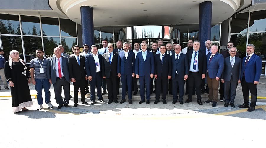 UAMİF 59. MERKEZ KOMİTESİ ANKARA’DA TOPLANDI

Uluslararası Avrasya Metal İşçileri Federasyonu’nun, 59. Merkez Komite Toplantısı, Ankara’da gerçekleştirildi. 

Haberin detayları için: bit.ly/3SGNFRY
