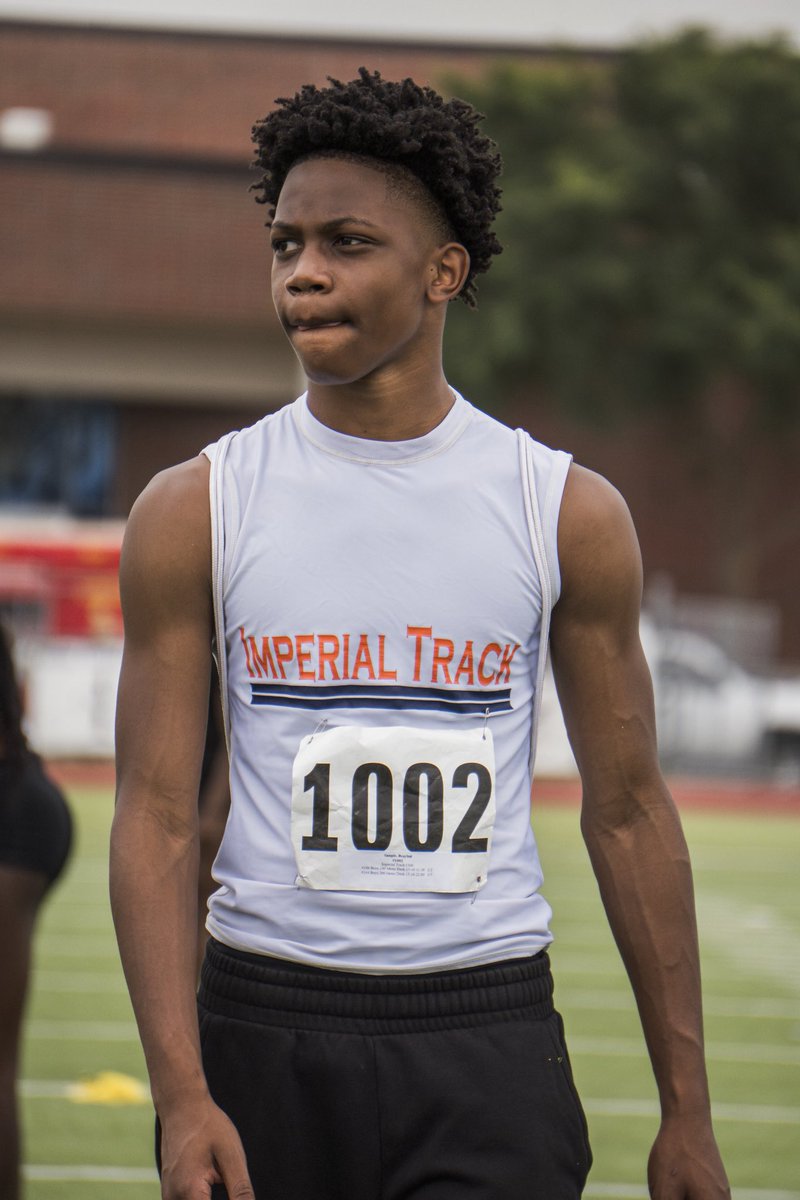 ayesampp's tweet image. Klien Collins track meet 11.5 ,lane 1(times was messed up so they canceled meet)