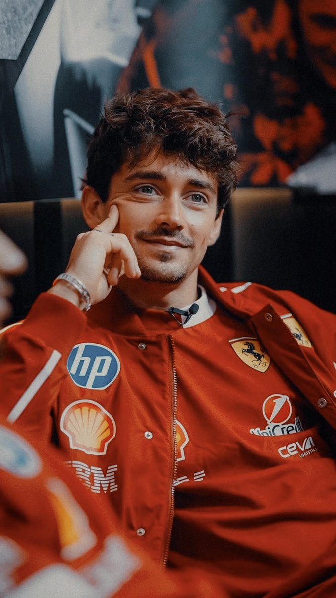 ғᴀᴍɪʟɪᴀ ʟᴇᴄʟᴇʀᴄ. tweet media