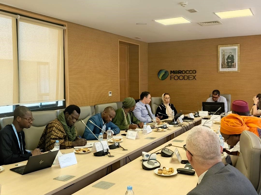 FAOMali's tweet photo. Pour renforcer les capacités du système national de sécurité sanitaire des aliments du #Mali 🇲🇱, plusieurs cadres des autorités compétentes étaient en visite d’expérience au #Maroc 🇲🇦 en lien avec le contrôle de l’alimentation de rue pour une coopération Sud-Sud voir tripartite. https://t.co/G5Akh75GFi