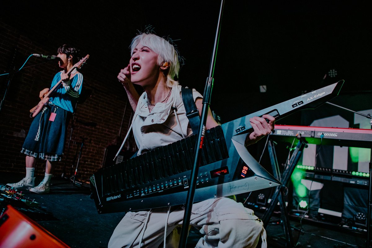 [show review] <a href="/official_ONEWE/">원위 (ONEWE)</a> brought their long awaited tour to <a href="/niletheater/">The Nile</a> earlier in May! We've got all the photos from an incredible night: tinyurl.com/yc2fk8ss

#원위 #ONEWE #2025_ONEWE_WORLD_TOUR #O_NEW_Evolution_IN_NORTH_AMERICA #ONEWE_4th_Live_Concert #O_NEW_Evolution