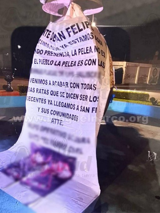 CorresponsalsMX's tweet photo. 🚨👇OTRA #MASACRE EN #GUANAJUATO
COMANDO ARMADO MATA A 7 JOVENES EN LA COMUNIDAD DE SAN BARTOLO DE BERRIOS EN EL MUNICIPIO DE SAN FELIPE Y DEJAN #NARCOMENSAJE FIRMADO POR EL CÁRTEL DE SANTA ROSA DE LIMA #CDSRL.
Las víctimas quedaron en calles de la plazuela principal donde acudieron las autoridades y corroboraron que que sus edades occilaban entre los 18 y 25 años.
#estados #violencia @LibiaDennise #México