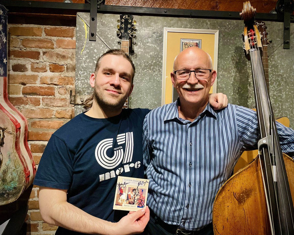AJTaudio's tweet photo. Me and my dear friend Dave Bjur after his performance in Mystic Cafe Idaho. I finally had a chance to get a signature on John Clayton album 🎶. Amazing piece of music recorded at legendary Capitol Studios ✨
#soundengineer 
#audioengineer 
#jazz 
#more67s https://t.co/rxlpG8yIbx