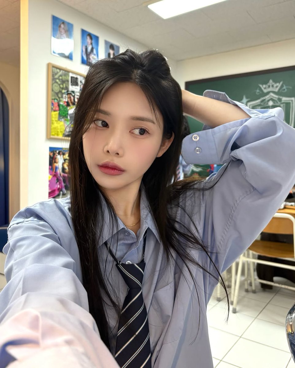 Soyul_yul's tweet photo. ④
#DIA #다이아 #제니 #Jenny #Leesoyul #이소율 https://t.co/CDbE878cZP