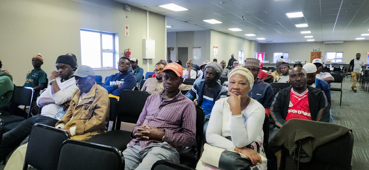 MKUTANO MKUU WA JUMUIYA YA WATANZANIA (DIASPORA) NCHINI AFRIKA KUSINI (TACOSA) TAREHE 17 NA 18 MEI, 2025

Tarehe 17 na 18 Mei, 2025, Ubalozi wa Tanzania nchini Afrika Kusini ulishiriki katika Mkutano Mkuu wa Jumuiya ya Watanzania (Diaspora), wanaoishi Afrika Kusini (TACOSA).