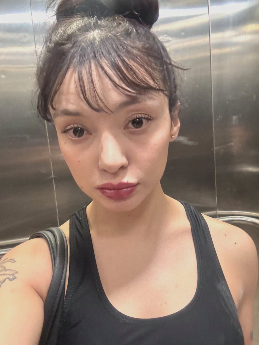 GrehYumi's tweet image. Built different in Austin heat. Gym grind’s real, but so is this Texas-sized energy.😍💪
#Austintx
#gymbaddie
#TexasHeat