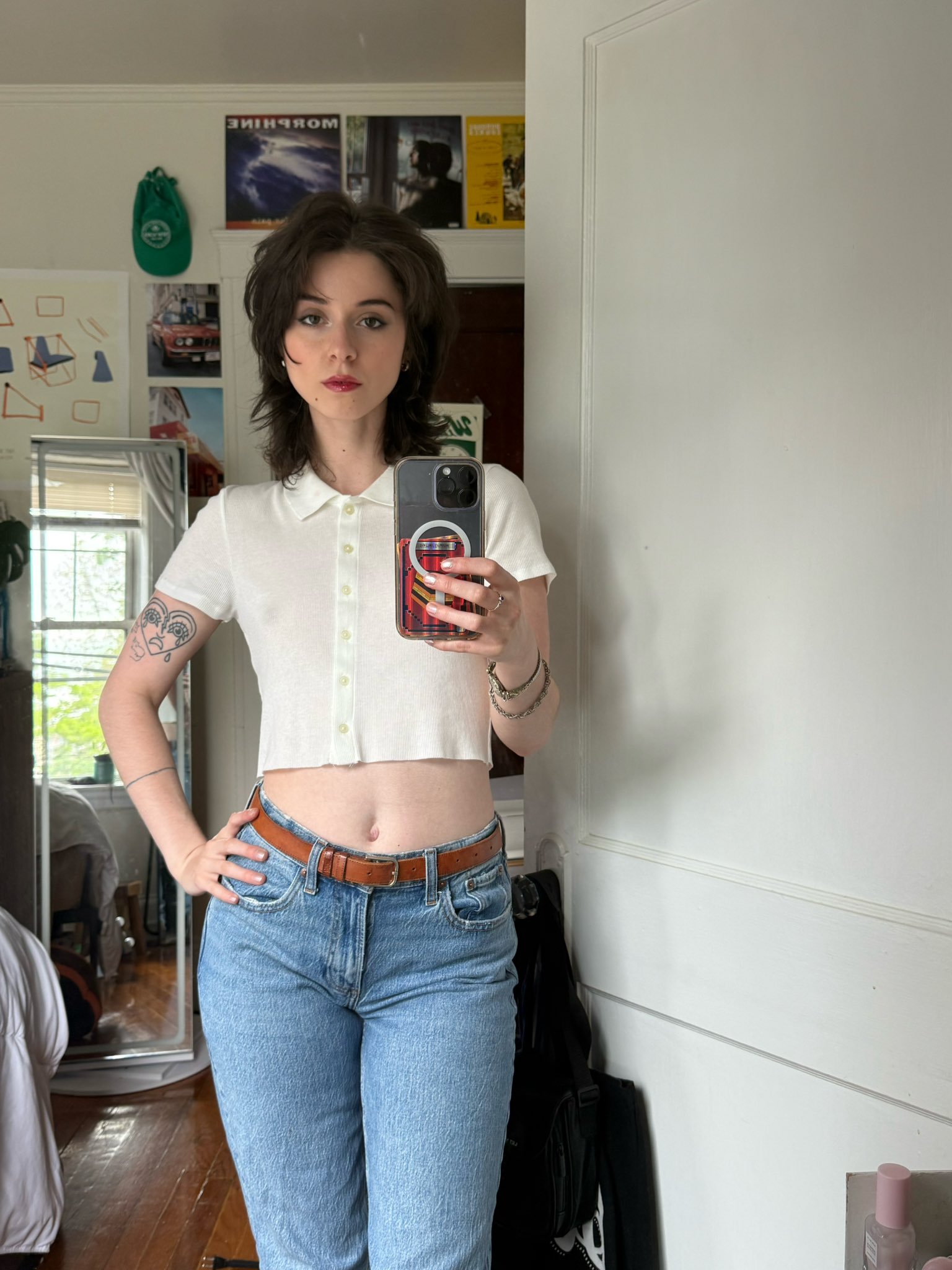 1 pic. I am just beginning to reap the benefits of growing out my bangs https://t.co/OxzOcVSLMG