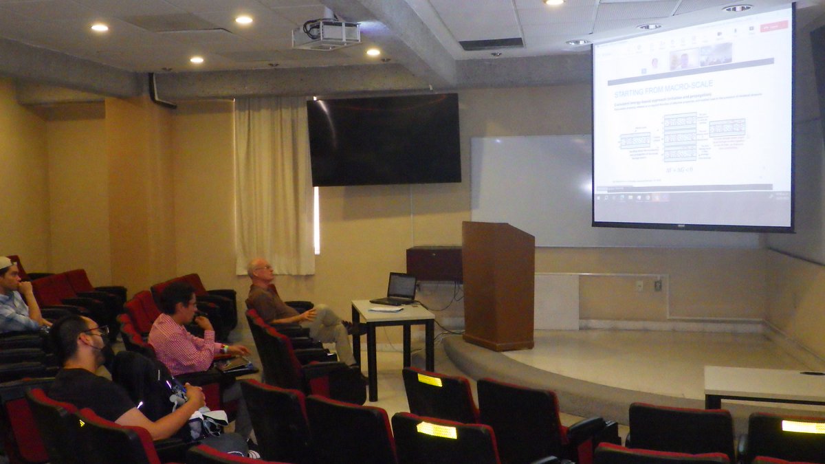 cie_uaslp's tweet image. 🗣 Compartimos imágenes de la conferencia virtual &quot;Multi-scale modelling of damage mechanics of fibre reinforced polymer composites from micro to macro scale&quot; que impartió el Dr. Wim Van Paepegem 🧑‍🏫 de la Universidad de Gante en Bélgica 🇧🇪 . ciep.ing.uaslp.mx/admision/

#multiscale