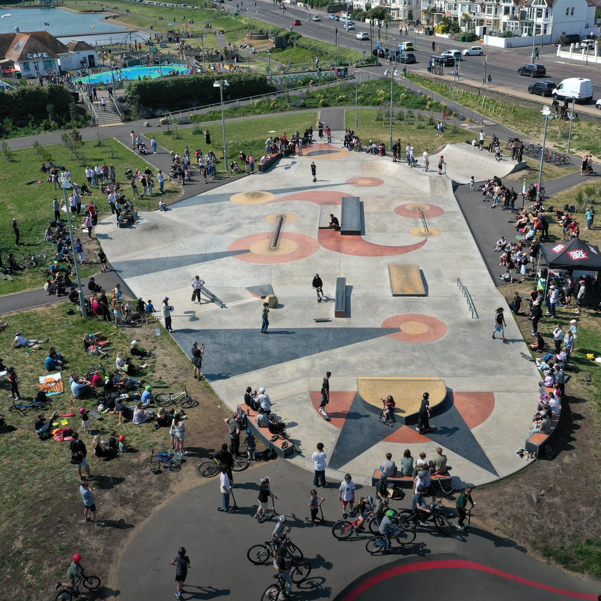 What. A. Day.

The Hove Plaza Jam went off - Huge love to everyone who turned out - riders, families, first-timers, local legends, and all the brilliant humans who came to watch, cheer and just be part of it. This community is something very special. 

Thank you Hove!