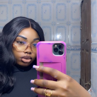 EsanGrace's tweet photo. #NewProfilePic https://t.co/IZ6GjVeaRV