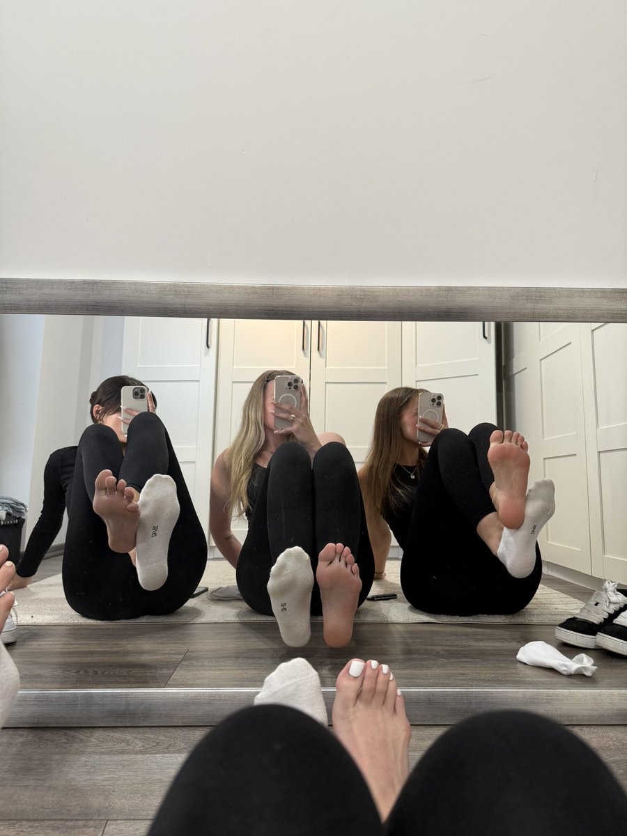 To much for you 🤣 foot guy paradise