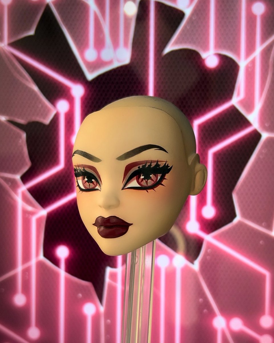 Brand new reveal ! Here is the hand-painted prototype of the core version of Mei Pearl !🤍