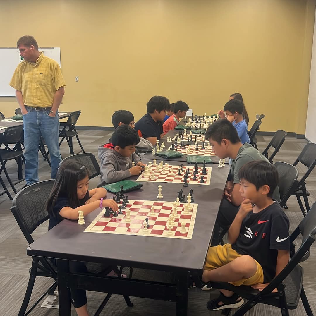 MCCL256's tweet photo. ♟️ Monday Night Chess – Madison Library ♟️

Join us tonight from 6–7:30 PM for casual chess fun! Open to K–12th graders of all skill levels.

♜ Free to attend
♞ Come play, learn, and grow
♙ Bring a friend!

#MadisonCityChess #ChessNight #MondayChess #ChessForKids https://t.co/3UGPJqTIOs