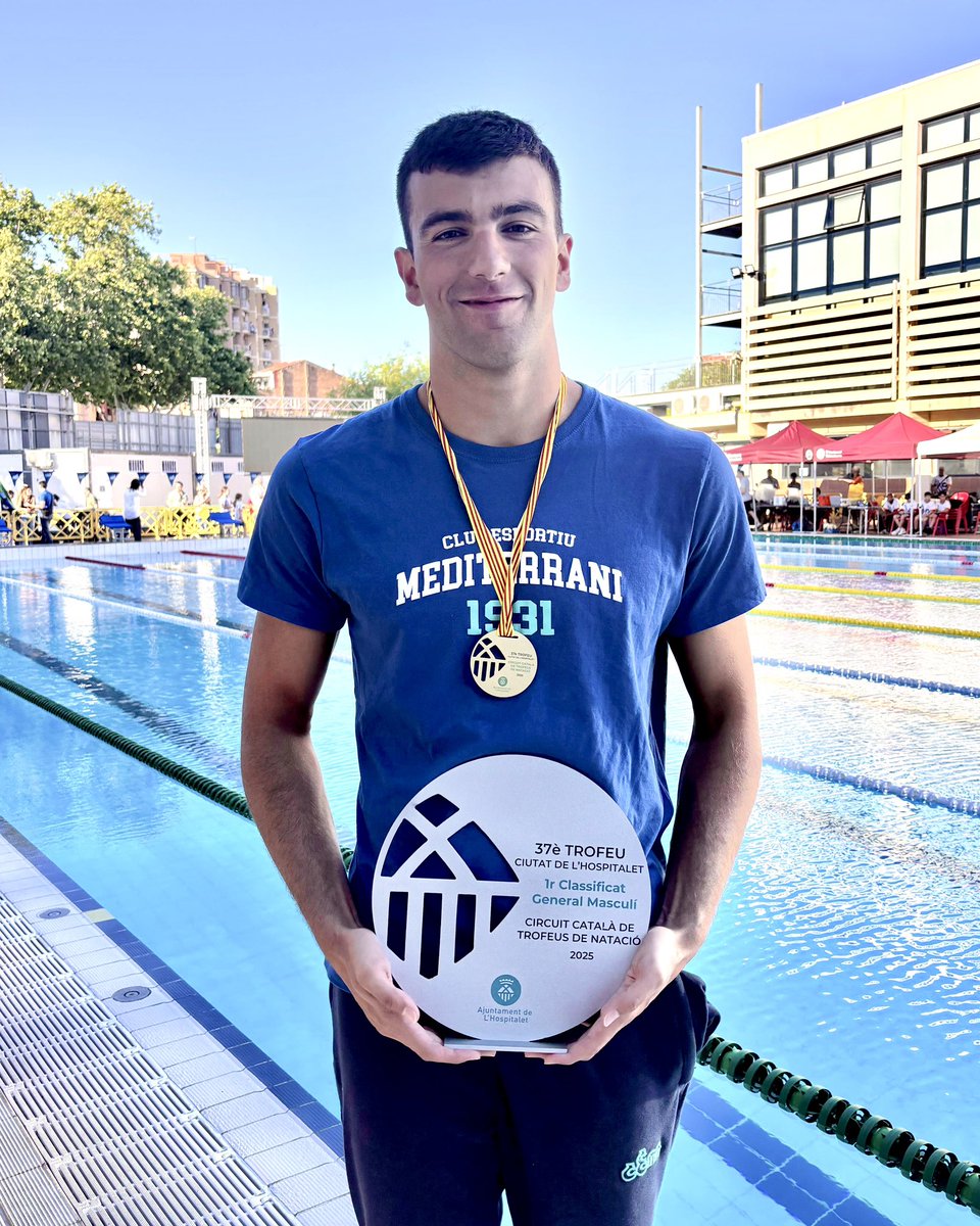 CEMediterrani's tweet photo. Aquest dissabte s’ha disputat el XXXVII Trofeu Ciutat de L’Hospitalet, 6a etapa del Circuit Català de Trofeus de Natació 🏊‍♀️

Adrián del Rey s’ha classificat 1r de la general masculina🥇

Carlos Ortiz ha estat 3r 🥉

ℹ️ Notícia web: https://t.co/A05EC4BpVQ https://t.co/q0yozB9cG7