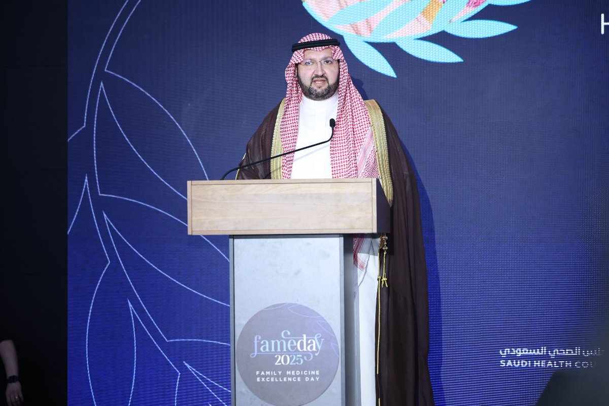 عبدالعزيز بن طلال tweet media