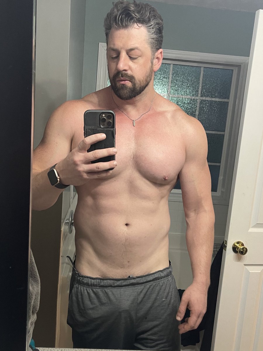 #messyhair #mirrorselfie #muscledaddy #muscles #Fitness #GymLife #Workout #BodyBuilding #FitFam #Muscle #HealthyLiving #FitnessMotivation #Selfie #GymSelfie #FitGoals #HealthAndFitness #Training #Physique #ActiveLifestyle