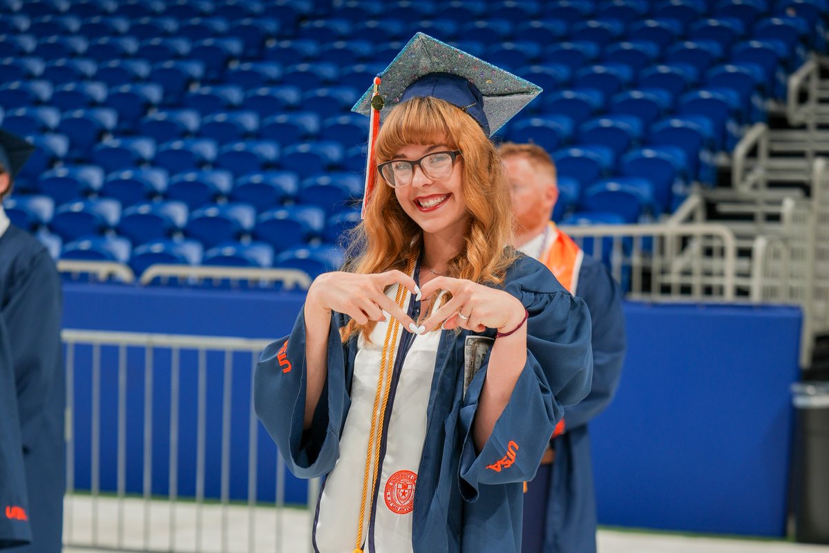 UTSA's tweet photo. So much love! ๐งก๐
#UTSA #UTSAGrad25 #NowAndForever @UTSAAlumni https://t.co/j0qfaZ2iYb