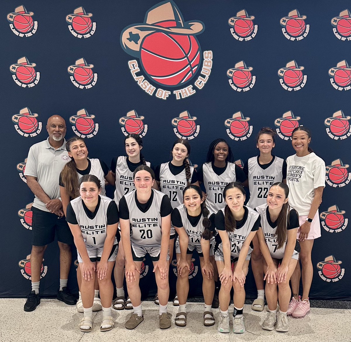 🚨 2028 Austin Elite Fire E40 goes 4-1 in H-town at the Clash. Fun, competitive, talent group that’s only scratching the surface. College coaches should have them on radar! #AESWAG <a href="/RoundRockWBB/">RoundRockWBB</a> <a href="/Elite40League/">Elite 40 League</a> <a href="/jamberbball/">Jamber Basketball</a> <a href="/PlayHerSportz/">Kimi</a> <a href="/Ohio_Basketball/">OhioBasketball.com</a>