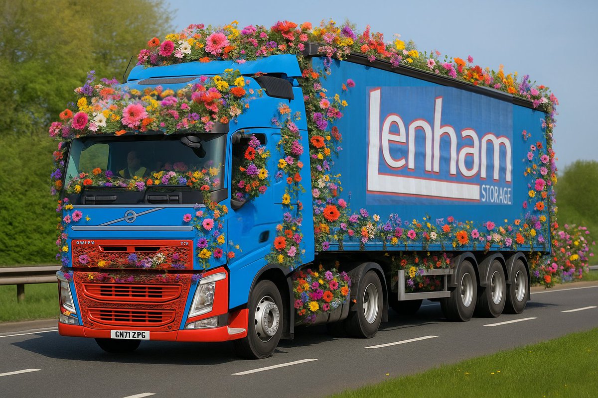 lenhamstorageco's tweet photo. IT'S THE CHELSEA FLOWER SHOW 💐

And what better way to celebrate than with our very own floral Lenham Lorry!🌺

We take haulage and logistics "bloomin' seriously," delivering with flower power across the UK! 🌷 

#ChelseaFlowerShow #FlowerPower #Logistics #Haulage #LenhamLorry https://t.co/2Qpha0SDAV