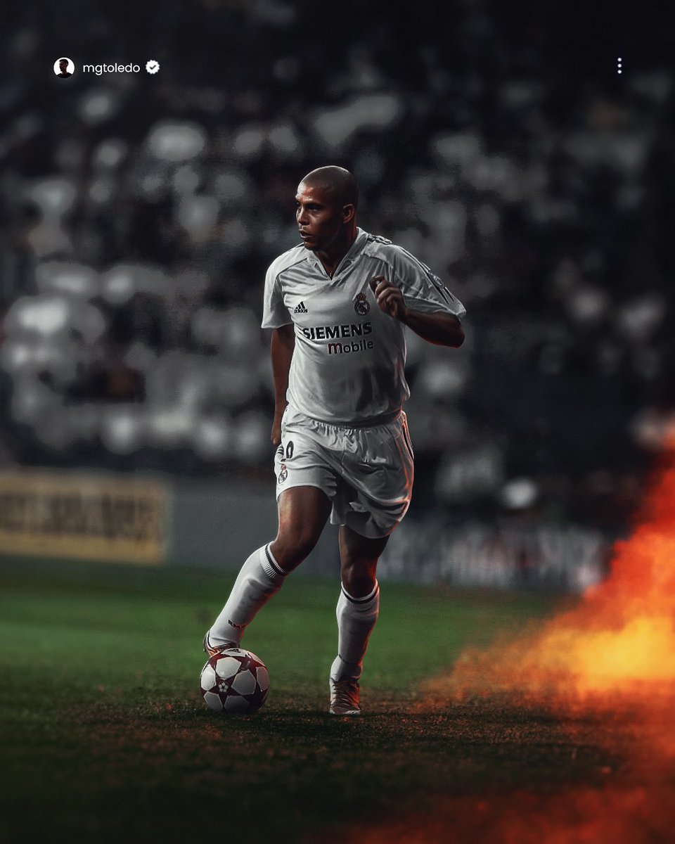 Mg_toled's tweet photo. It was a pleasure to do this!! Today the light study was done with one of the greatest (if not the greatest) center forwards in history!

Did you like the result?

#smsports https://t.co/ER7yIpcSds