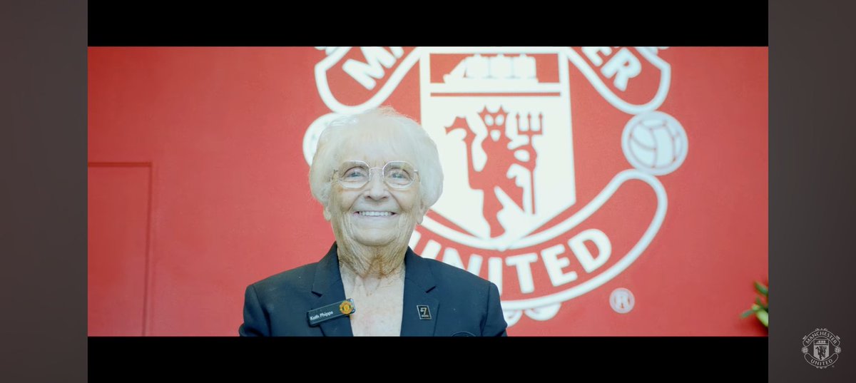 I just want us to win it for her.

Yeah, that's about it. 🇾🇪❤️