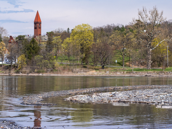 🌈 The <a href="/FLLandTrust/">FingerLakesLandTrust</a> and the Village of Aurora announced the future creation of a new park featuring 1,100 feet of scenic frontage on Cayuga Lake.

🌎 See the story: fllt.org/extraordinary-…

🌳 Photo by Chris Ray
#conservation #cayugalake #auroranewyork