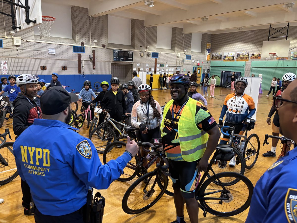 NYPD 40th Precinct (@nypd40pct) on Twitter photo Officer Sanchez, our Community Affairs Officer, took part in the 2nd Annual South Bronx Community Duathlon—promoting health and fitness for local youth in partnership with <a href="/usacycling/">USA Cycling</a> and <a href="/streetlab/">Street Lab</a>. #CommunityEngagement #SouthBronx #YouthFitness Officer Sanchez, our Community Affairs Officer, took part in the 2nd Annual South Bronx Community Duathlon—promoting health and fitness for local youth in partnership with <a href="/usacycling/">USA Cycling</a> and <a href="/streetlab/">Street Lab</a>. #CommunityEngagement #SouthBronx #YouthFitness