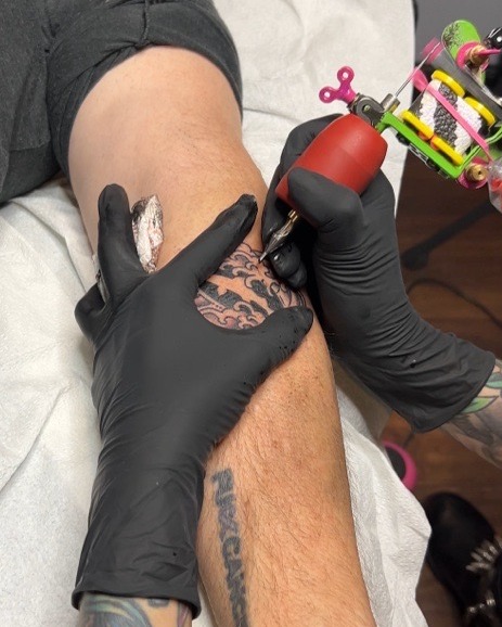 dogfishbeer's tweet photo. It's our birthday ... we'll get tattoos if we want to! To ring in our 30th year, we're hosting a tattoo pop-up shop at our Milton Brewery on June 23. Get all the details at https://t.co/67fo0iLB9l. Tattoos may vary, but the ink will be awesome regardless. #30OffCenteredyears https://t.co/Tnamk8vtdI