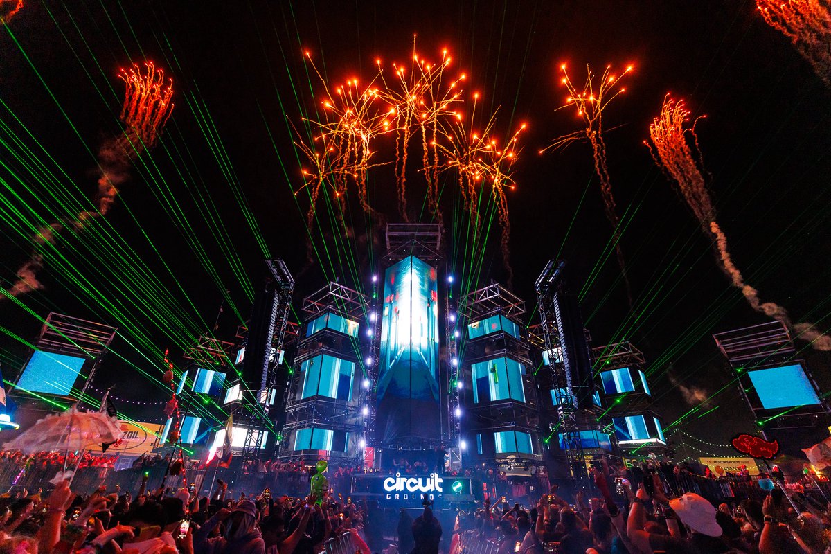 SLANDER B2B <a href="/NGHTMRE/">NGHTMRE</a> ✅

EDC THAT WAS OUT OF THIS WORLD

THE FIREWORK MOMENT..
IT LEFT US SPEECHLESS…

THANK YOU THANK YOU THANK YOU

GUD VIBES FOREVER ❤️