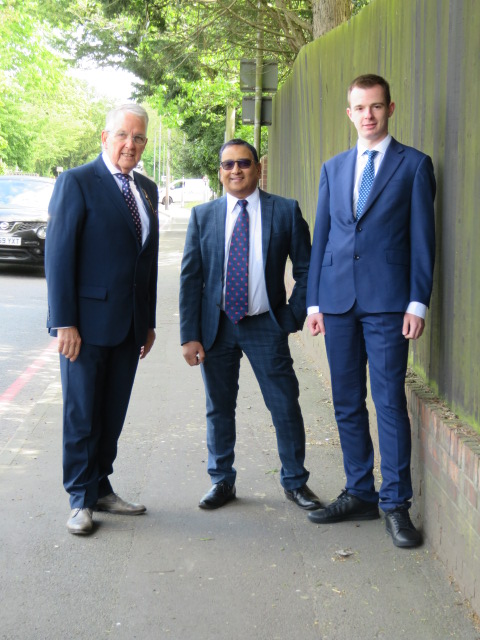 Welcome to the new Instagram page for the Bromley Common and Holwood action team, Cllr Sunil Gupta, Cllr David Jefferys, George Barnes (<a href="/Georgeb345/">George Barnes</a>) and Ian Payne.