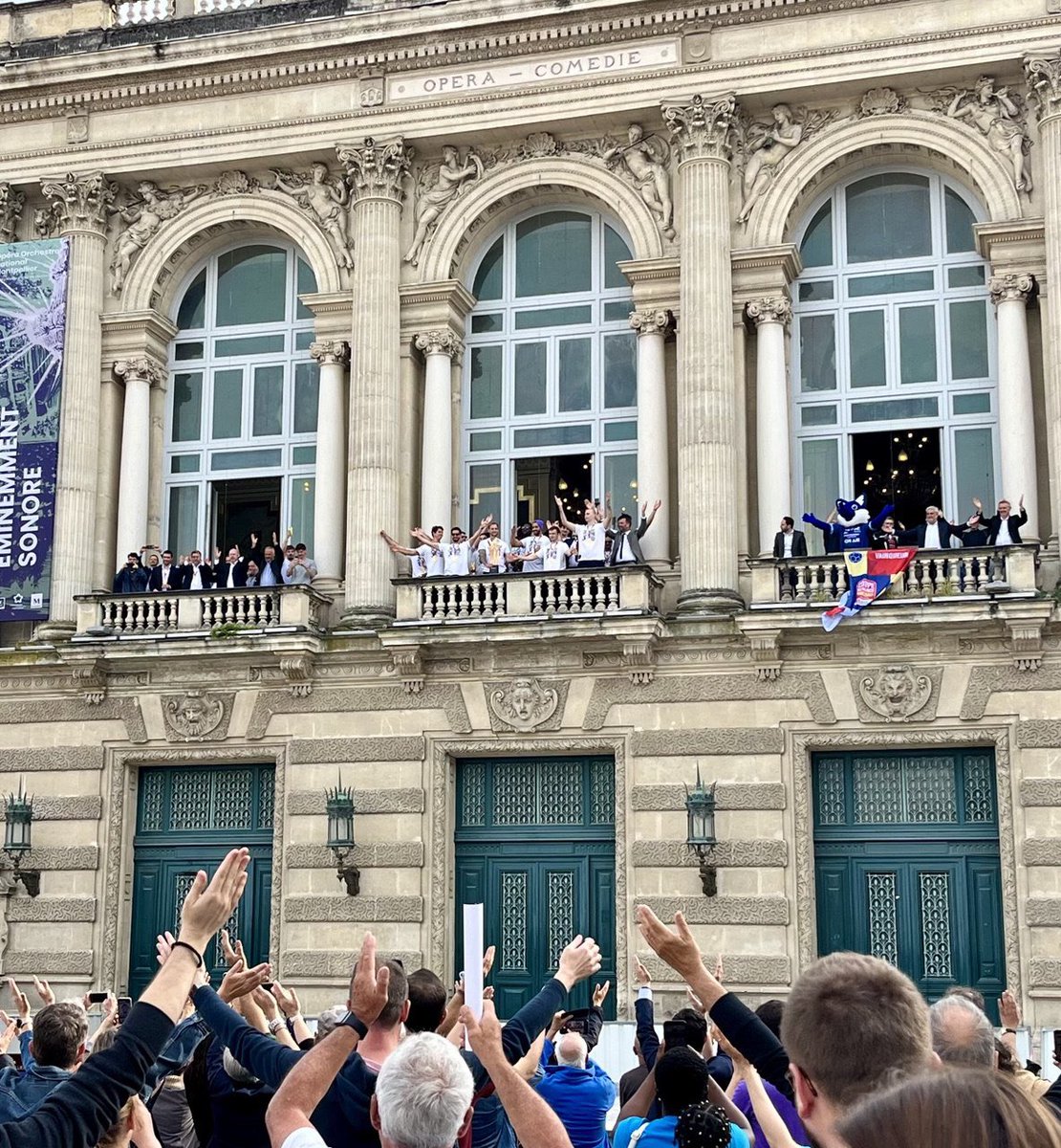 Fanny Dombre-Coste (@f_dombrecoste) on Twitter photo Le <a href="/mhbofficiel/">Montpellier Handball</a> vainqueurs de la coupe de France de #Handball !
#Montpellier renoue avec la victoire !
Fiers de nos joueurs et de leur staff. Bravo au club qui porte haut et fort les valeurs de solidarité et de fraternité de notre ville.
<a href="/MDelafosse/">Michaël Delafosse</a> <a href="/JulienDeljarry/">Julien Deljarry</a> Le <a href="/mhbofficiel/">Montpellier Handball</a> vainqueurs de la coupe de France de #Handball !
#Montpellier renoue avec la victoire !
Fiers de nos joueurs et de leur staff. Bravo au club qui porte haut et fort les valeurs de solidarité et de fraternité de notre ville.
<a href="/MDelafosse/">Michaël Delafosse</a> <a href="/JulienDeljarry/">Julien Deljarry</a>
