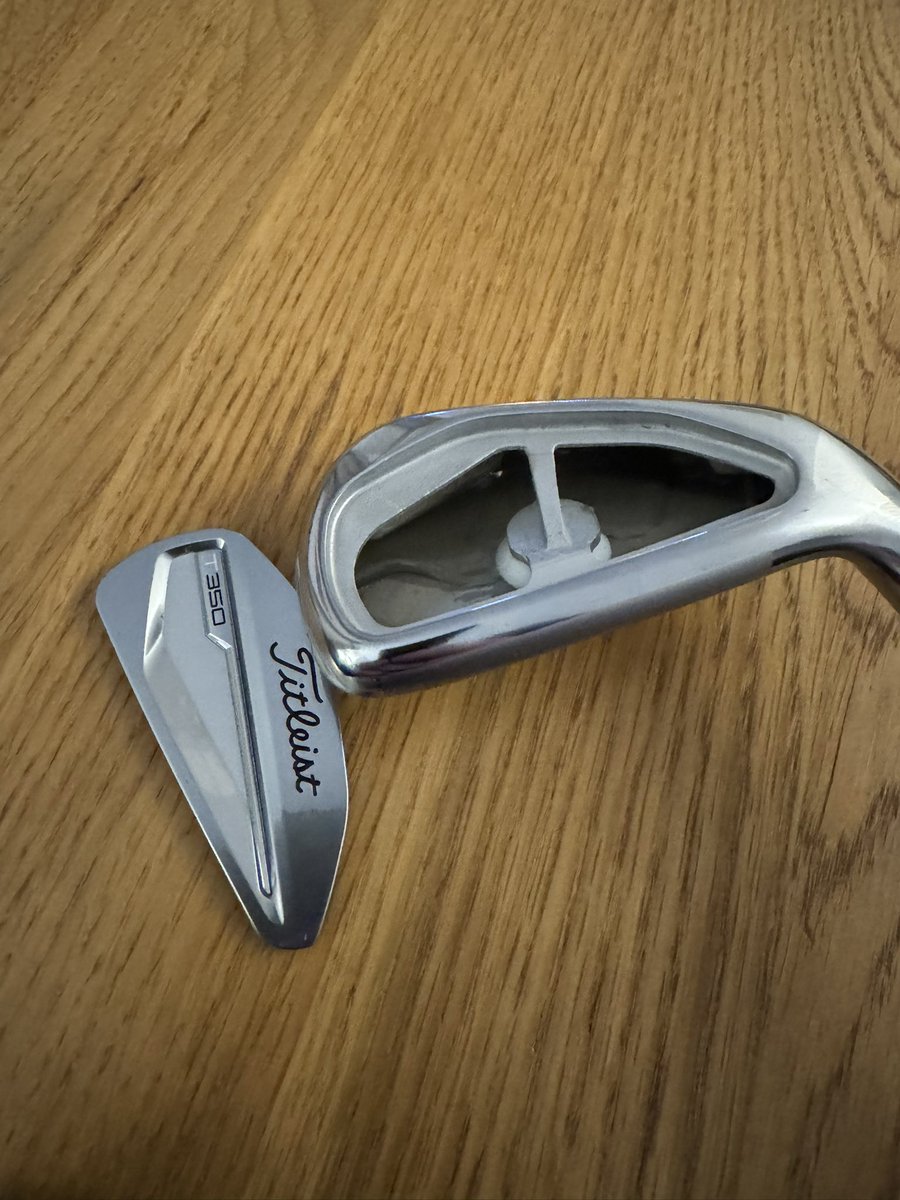 JamesBauld's tweet photo. @MyGolfSpy @Titleist They’ve fixed the 350’s so the backs don’t come off after a dozen rounds https://t.co/1hR71FlSCT