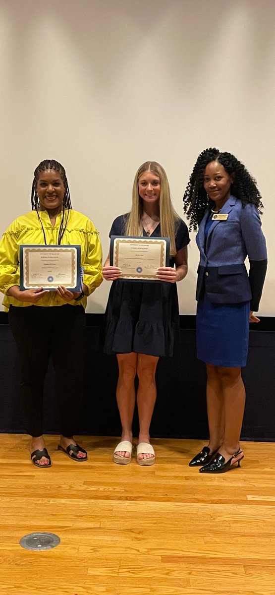 rushedd1's tweet photo. I'd like to give a HUGE congratulations to my amazing student teachers, teacher residents, clinical educators, and graduating AA EME Wilmington students who were honored at UD's Celebration of Excellence on May 16! 💙💛 #BlueHensTeach #UDTeachered @UDCEHD https://t.co/Fnn68jxGKk