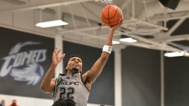 Jackson Cantwell's magical week; Inspiration on diamond: Top high school sports stories (5/19/2025) 

si.com/high-school/na…

High School On SI National High 5: Top 2026 football recruit picks Miami, sets national season shot put mark; Westminster Christian plays for cancer