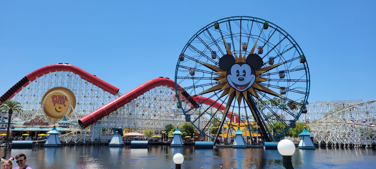 Disneyfan9523's tweet photo. I'm Here At Disney California Adventure Park To See World Of Color Happiness As Part Of The Disneyland 70th Anniversary Celebration. #Disneyland #Disneyland70 #DisneyCaliforniaAdventure #Disney #D23 #WaltDisney #MickeyMouse #WorldOfColorHappiness #WorldOfColor https://t.co/mXy3jDQ46B
